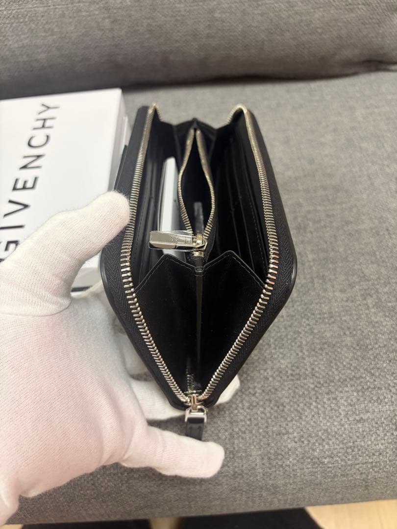 【美品】 GIVENCHY ジバンシー ラウンドファスナー 長財布　ブラック