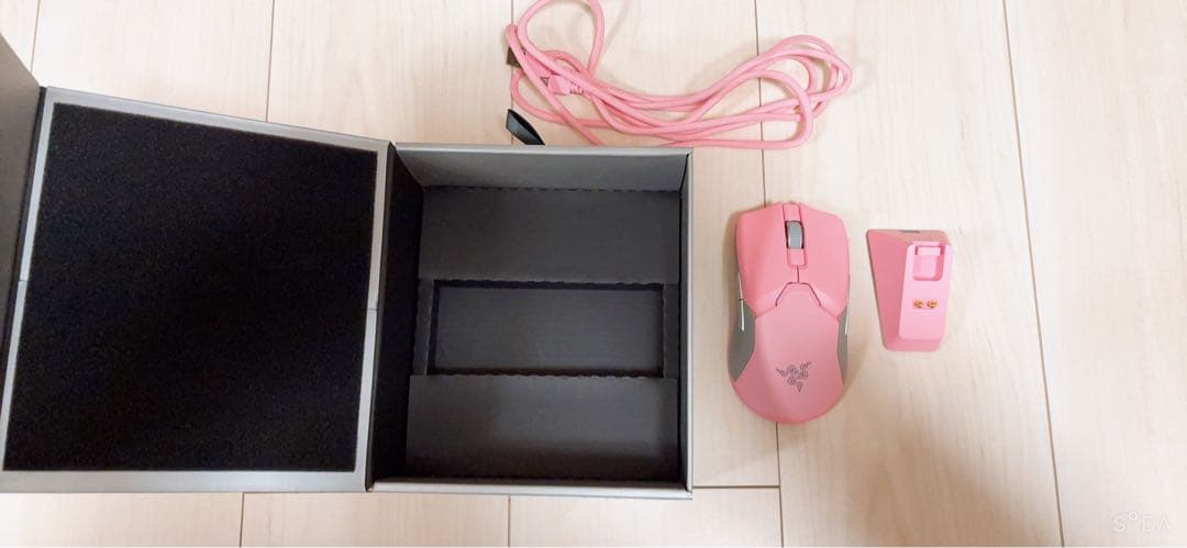 Razer 無線・有線 ゲーミングマウス (色:ピンク)