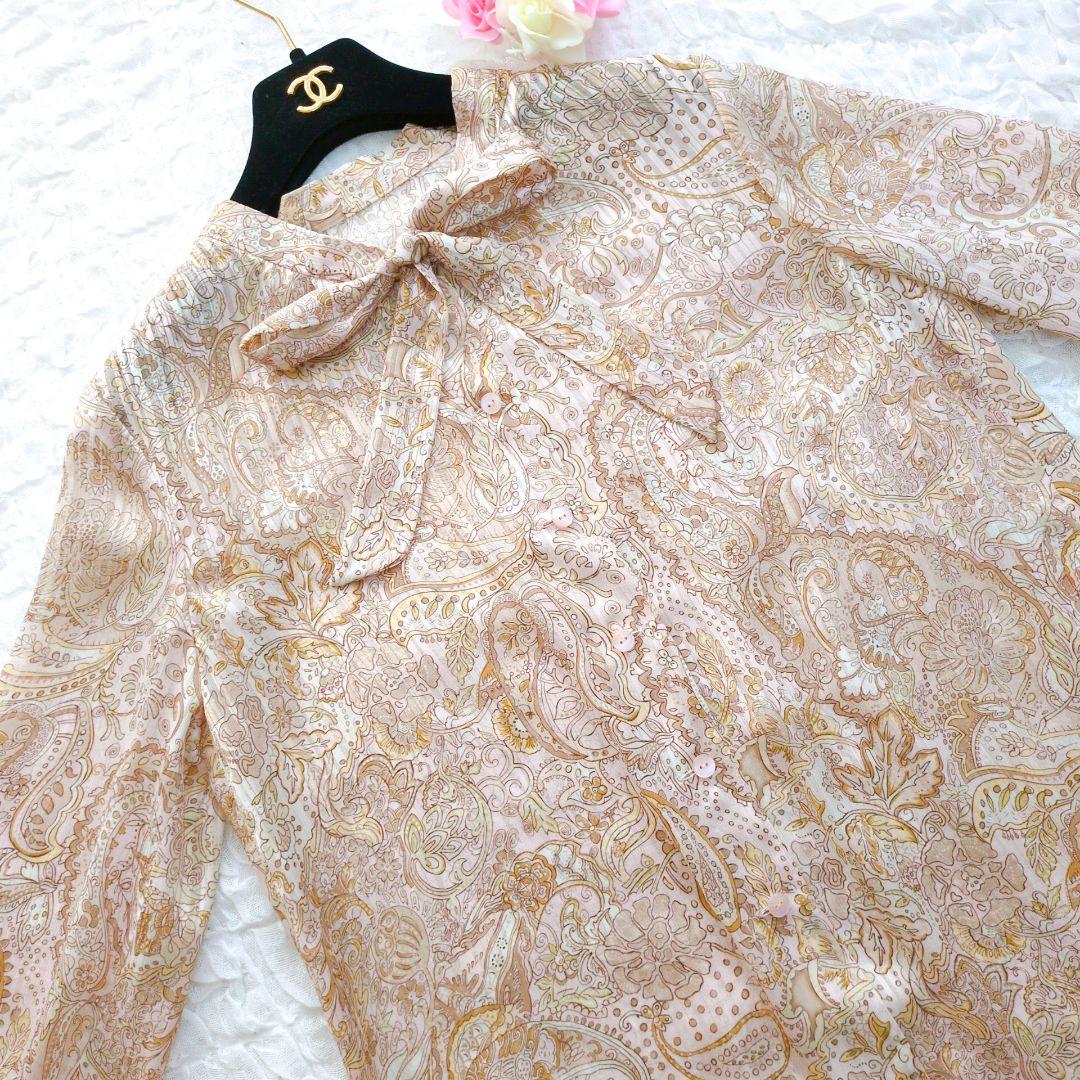 【美品】Leilian　Erica　ボウタイブラウス　ペイズリー　現行
