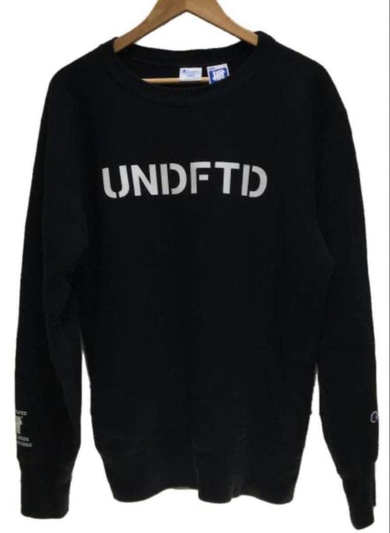 L 新品 UNDEFEATED champion コラボ トレーナー スウェット