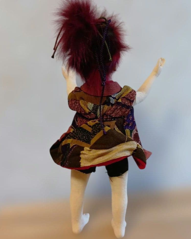 人形 「生きとし生けるもの」創作人形 布貼りハンドメイド