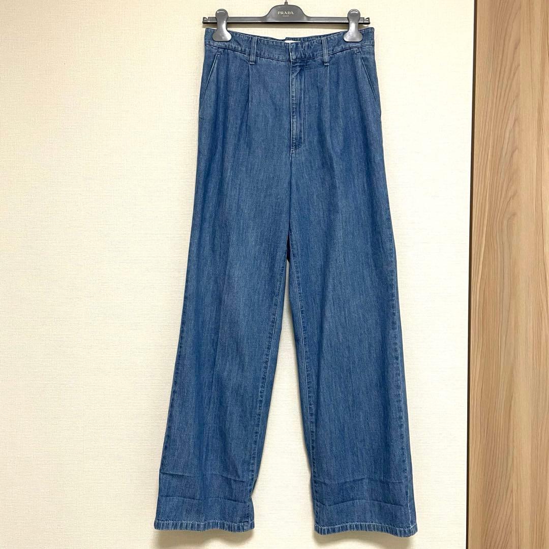 miumiu デニムパンツ