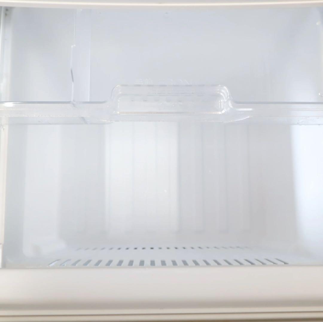 70146 【中古】パナソニック 小型 冷凍 冷蔵庫 NR-TB146W-HG