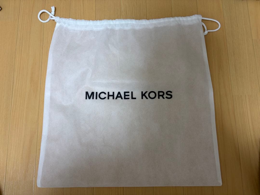 Susu0325 MICHAEL KORSショルダーバッグ