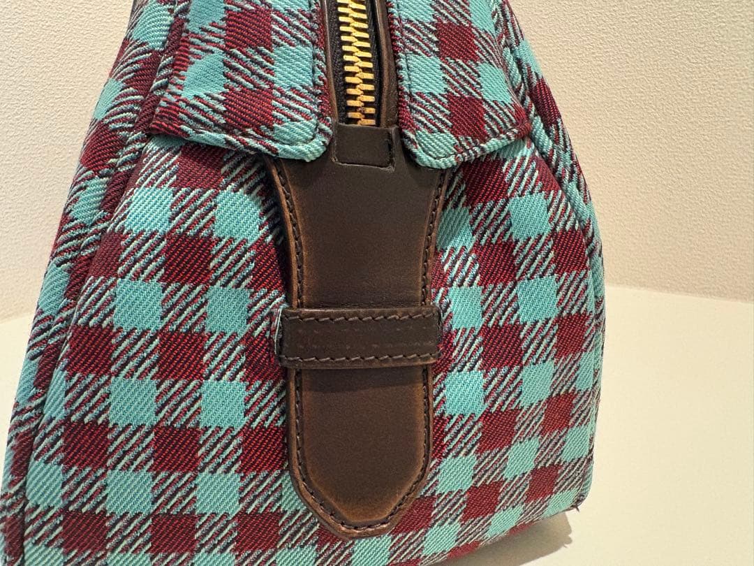 PRADA バッグ　紗栄子