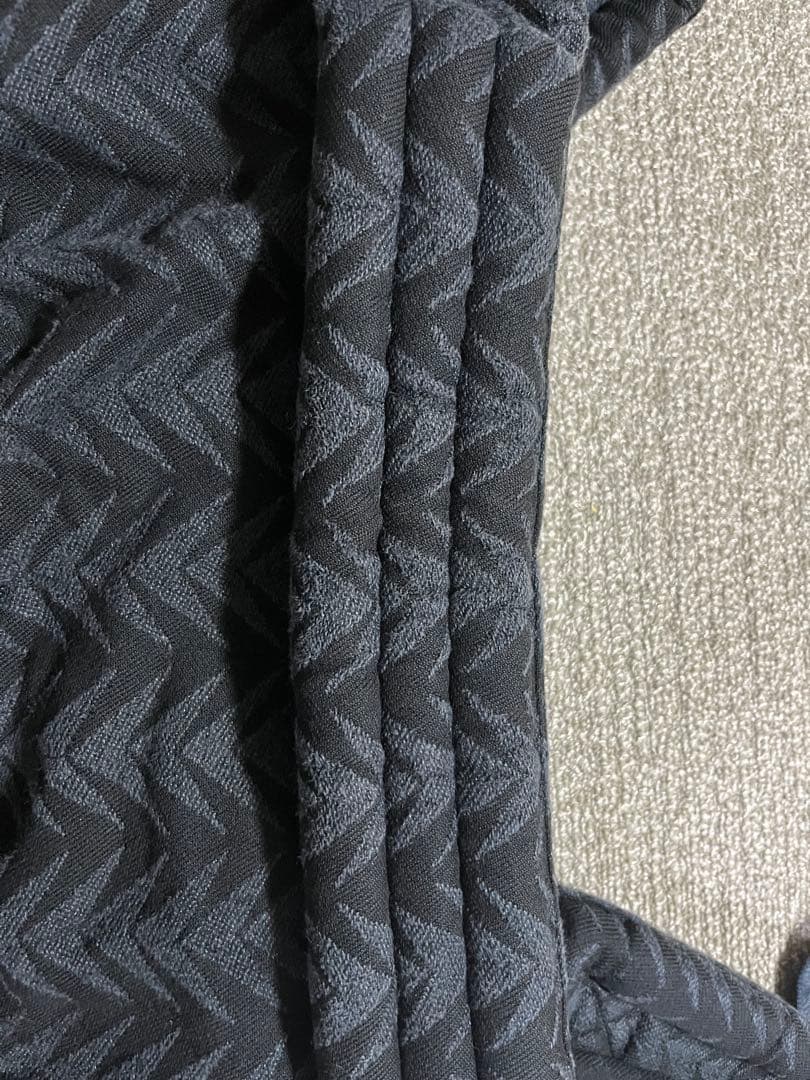 アーティポッペ 抱っこ紐 アローゾロ ザイガイスト ブラック