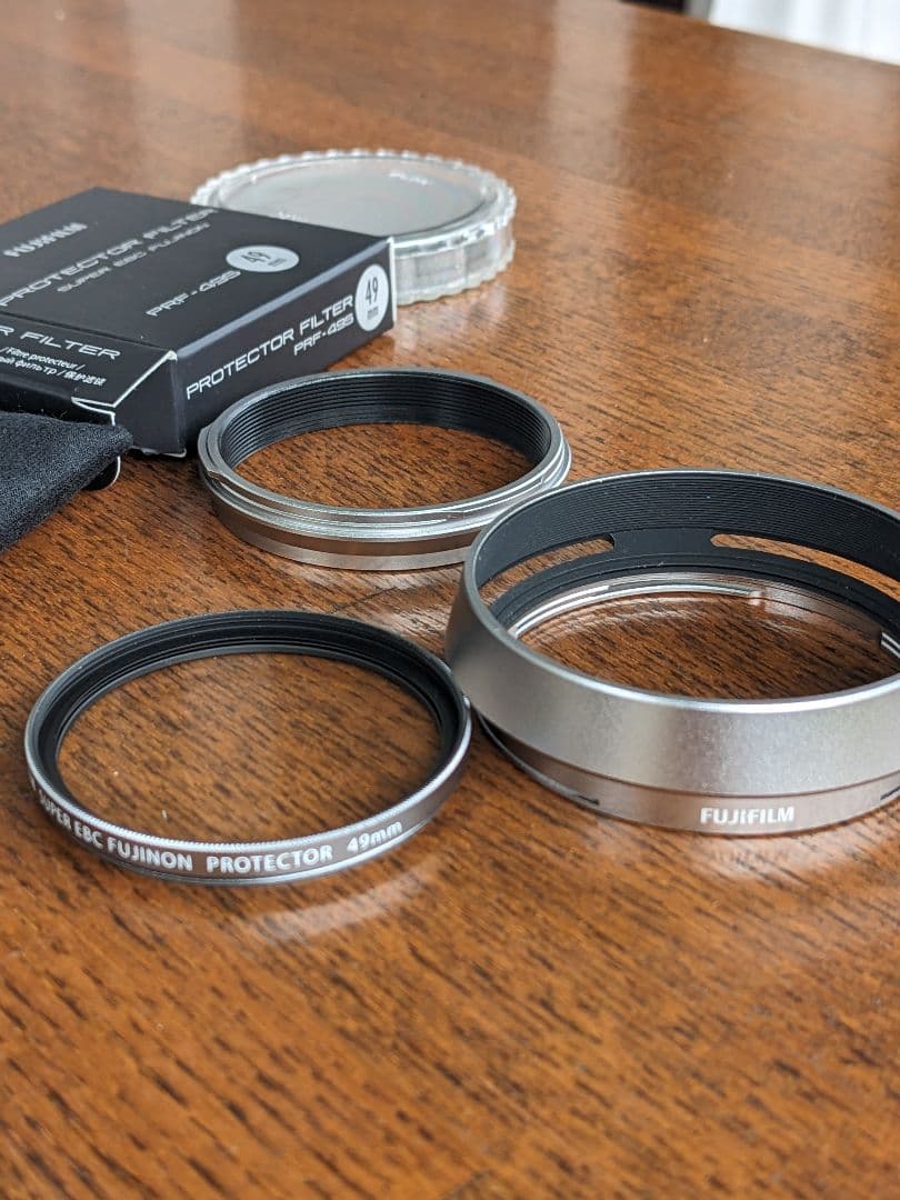 ♪ 値下げ フジフィルム X100T コンパクトデジタルカメラ ♪