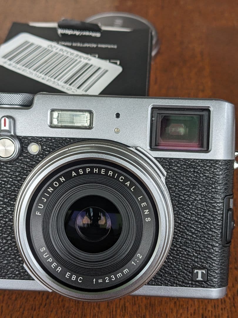 ♪ 値下げ フジフィルム X100T コンパクトデジタルカメラ ♪