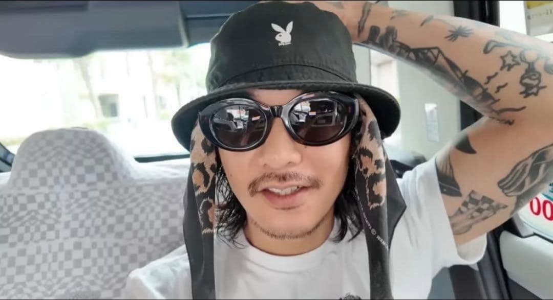 激レア　キャップ　PLAY BOY　Supreme Richard Prince