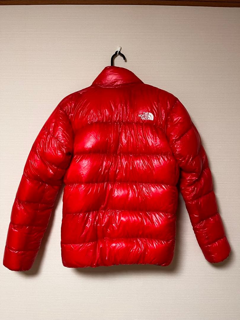 THE NORTH FACE ダウンジャケット レッド