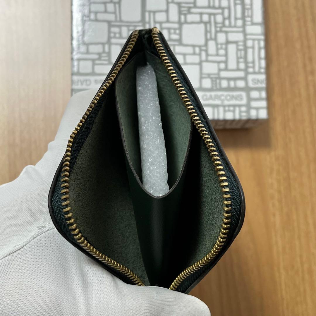 【新品】コムデギャルソン L字 ウォレット ボトルグリーン