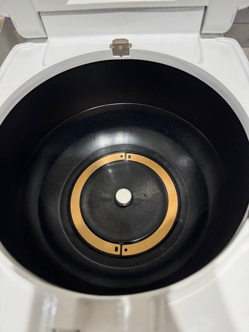 三菱電機 IHジャー炊飯器5.5合炊き炭炊釜 (2層厚釜) NJ-VEB10-W