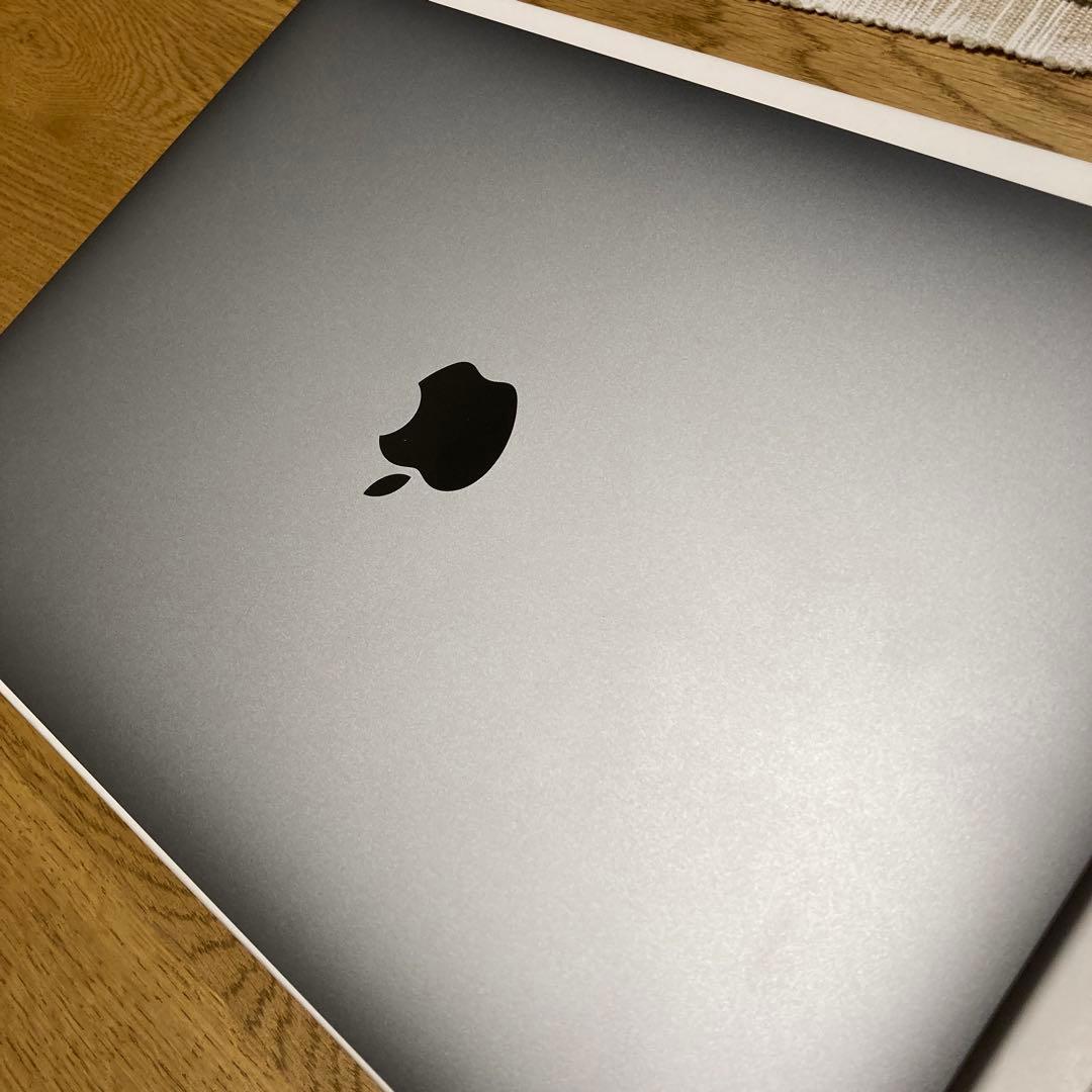 MacBookPro 2019 13インチSSD 512GB 2.8GHz i7