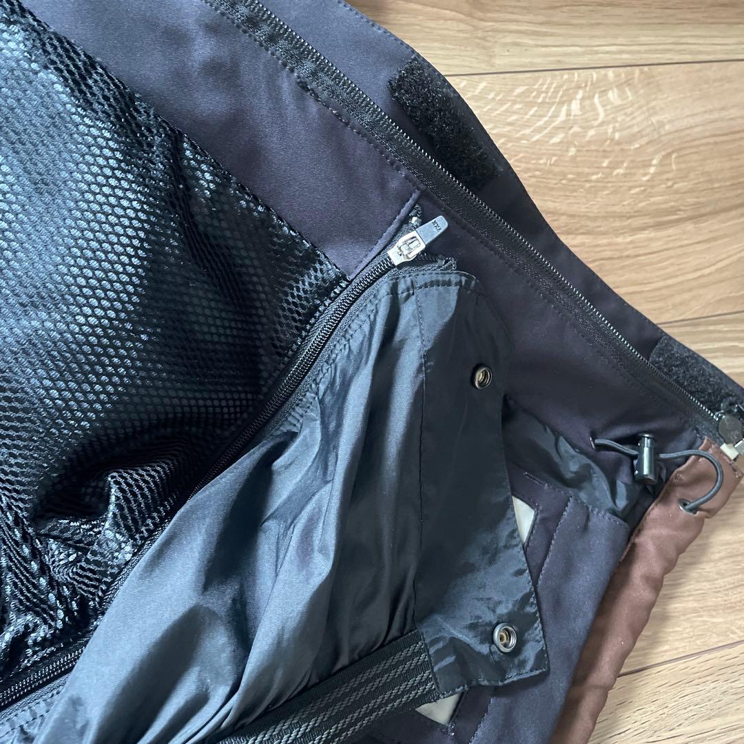 g*f様 プレイデザインpo1 スノーボードウェア上下セットMサイズ