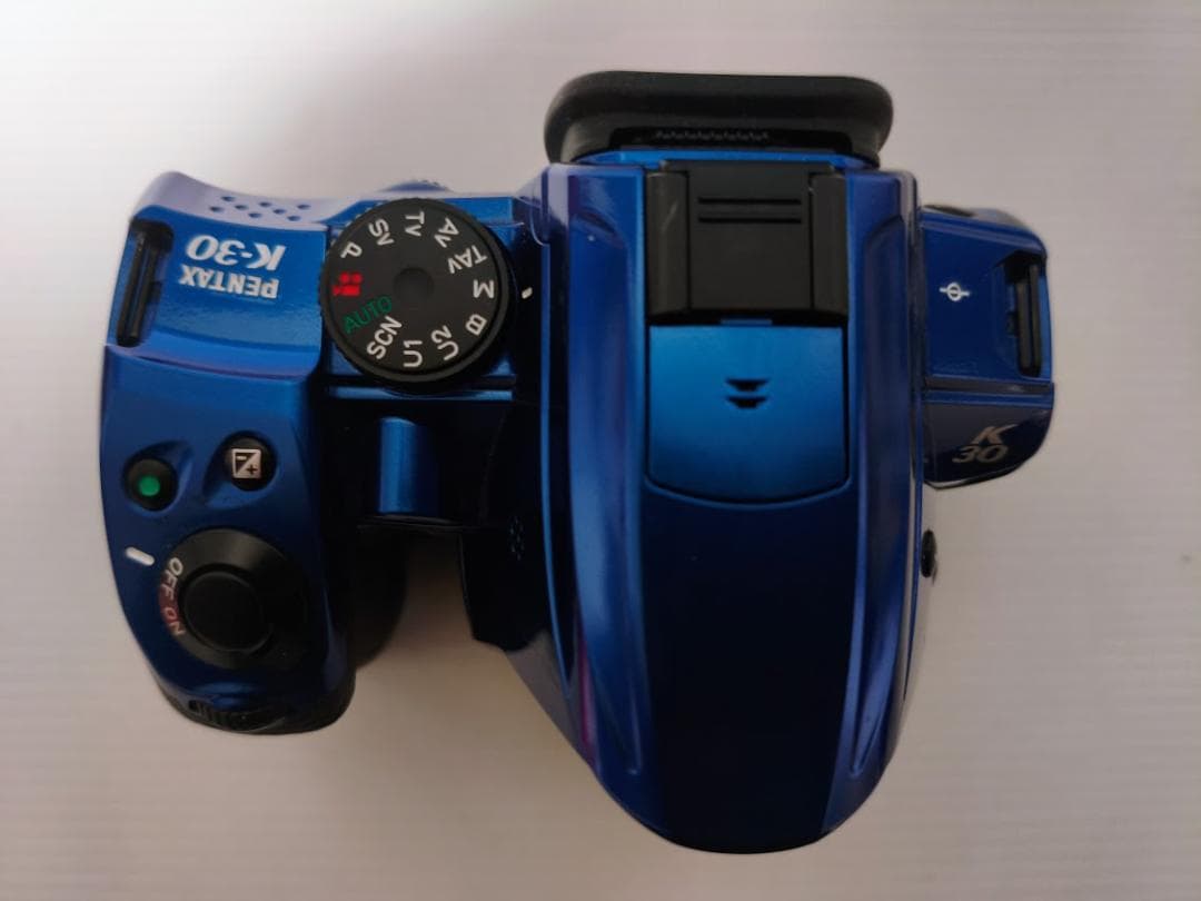 パンダニゴウ 【黒死病対策】【内臓電池交換】PENTAX K-30 青