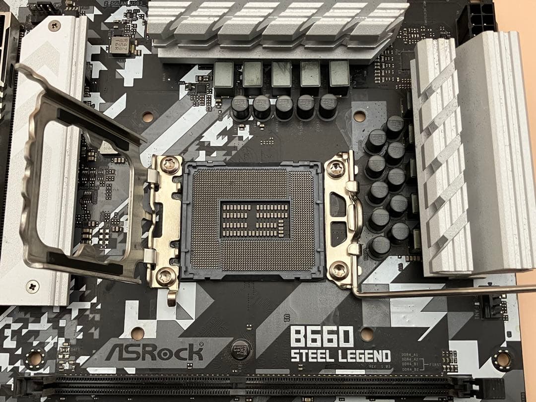 ASRock B660 STEEL LEGEND マザーボード