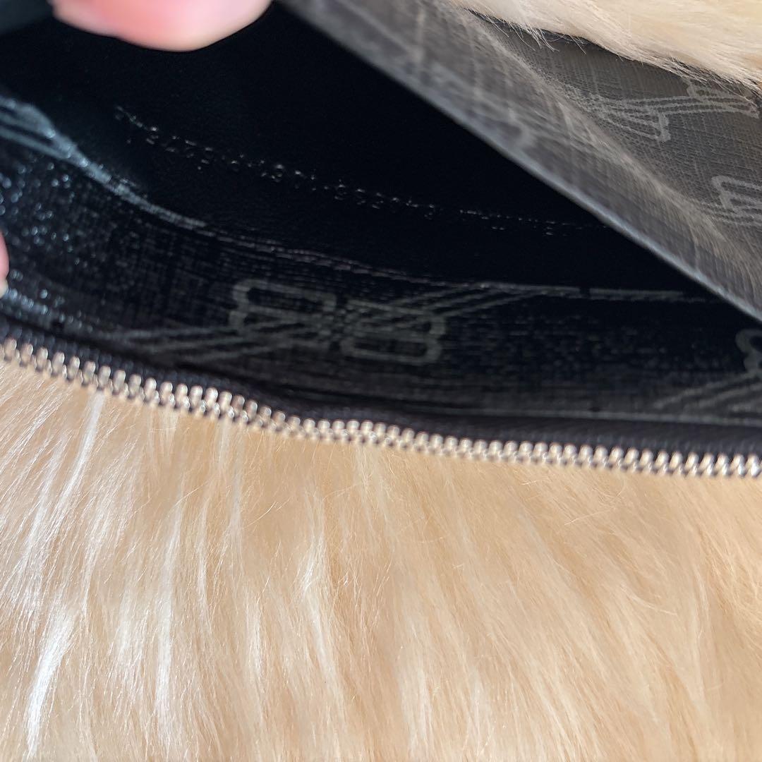 新品[BALENCIAGA]ブラック フラグメントケース