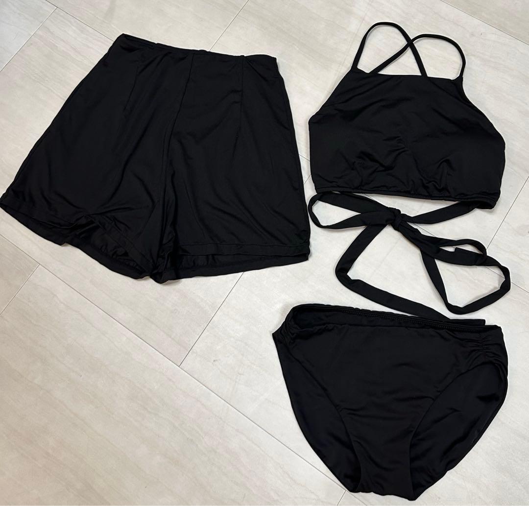 未使用品　emmi 水着　3点セット　ブラック