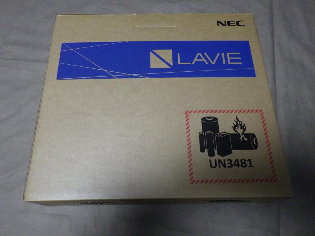 NECノートPC14in//i7搭載/16G512G [office永久版搭載]