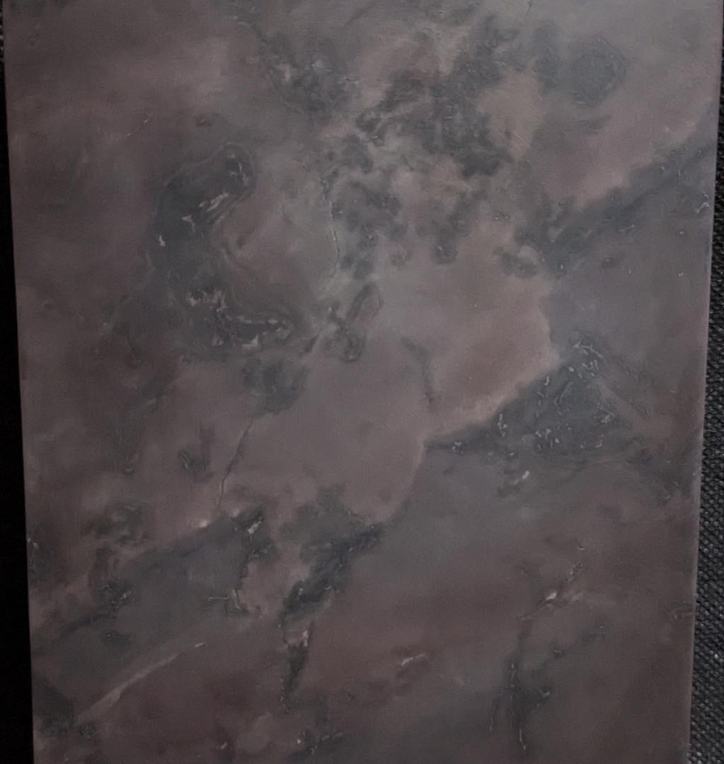 【端渓硯　饕餮文】◆玳瑁斑・蟻脚青花・火捺が美しい朝天巌◆唐木共箱◆七吋長方硯