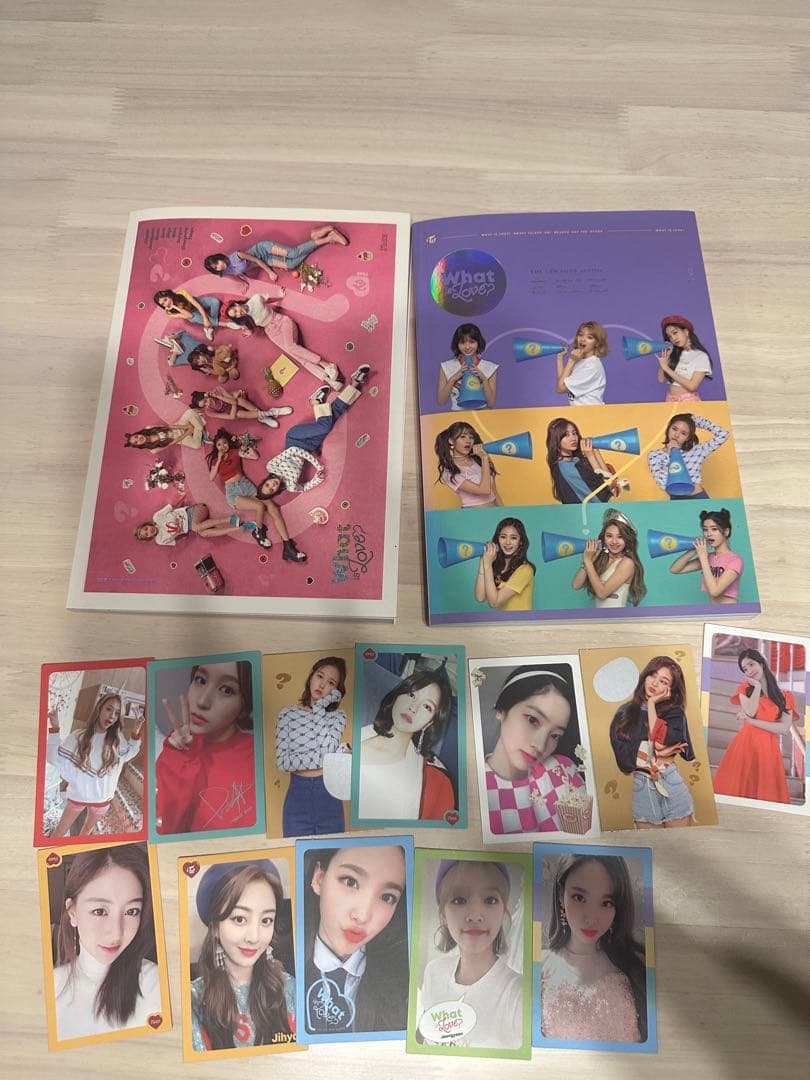 TWICE アルバム33点セット トレカ/付属品付き