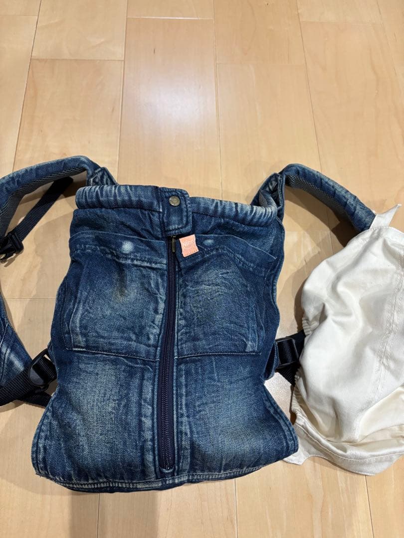 キューズベリー　抱っこ紐　デニム　おしゃれ