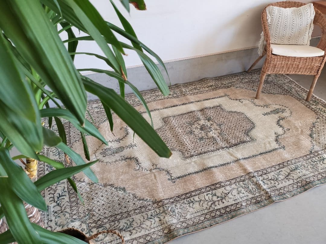 【konoha】大判/くすみベージュとクリームのトルコラグ No.715