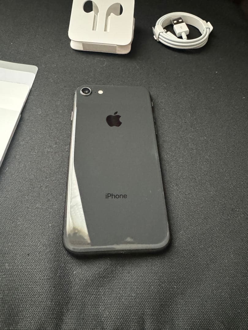 スマートフォン本体 iPhone8 Space Gray 256GB docomo