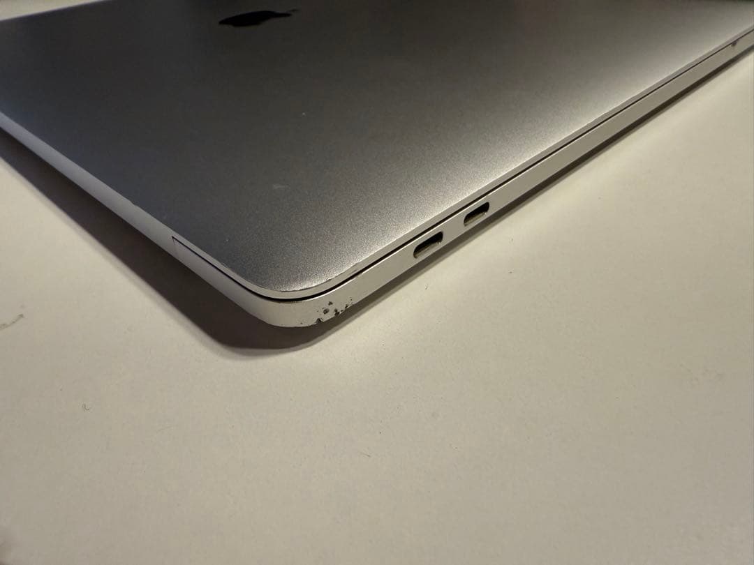 MacBook Pro 2018 15 i9 32GB 1TB 箱付 初期化済