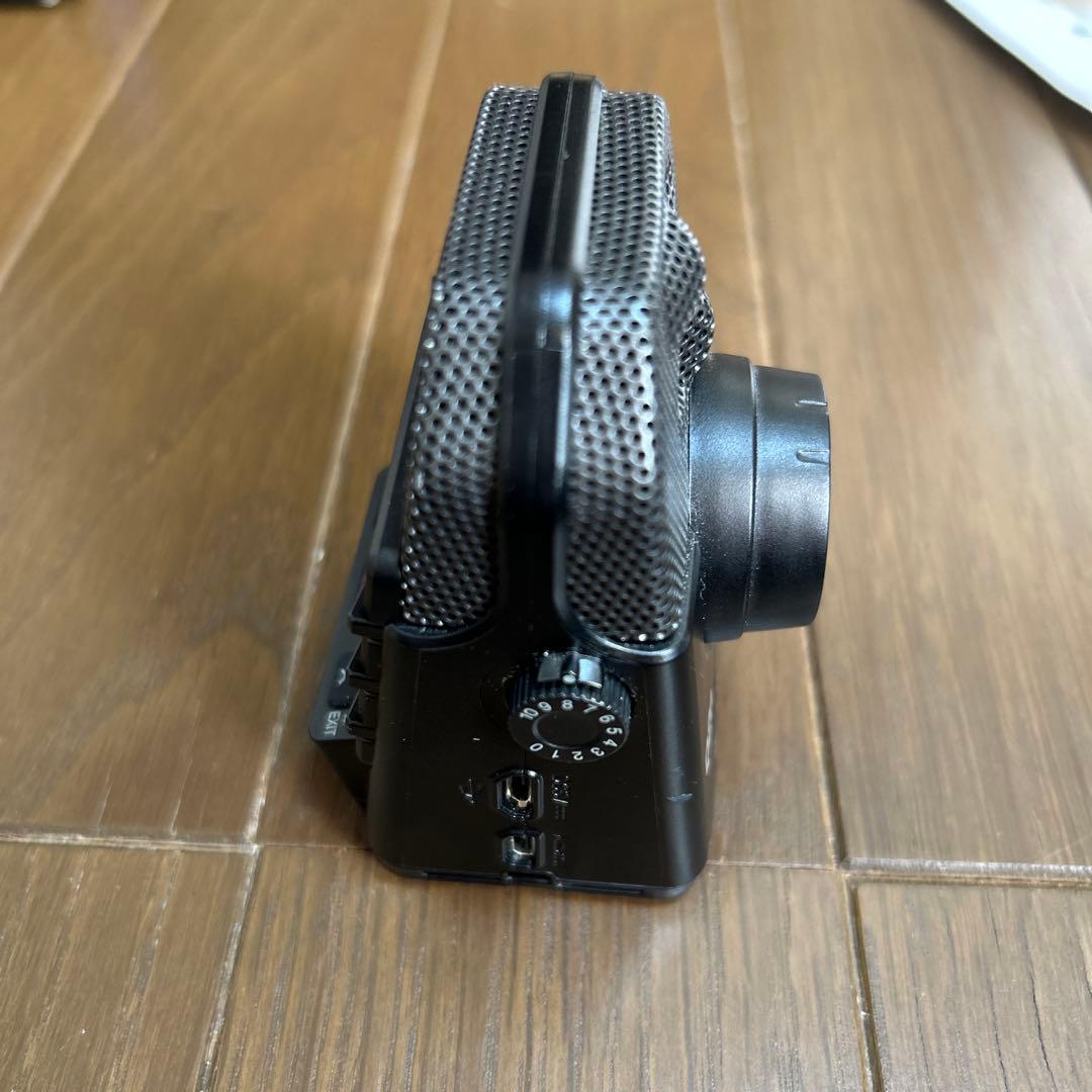 Zoom Q2n ハンディビデオレコーダー バッテリーケースbcq-2n付き