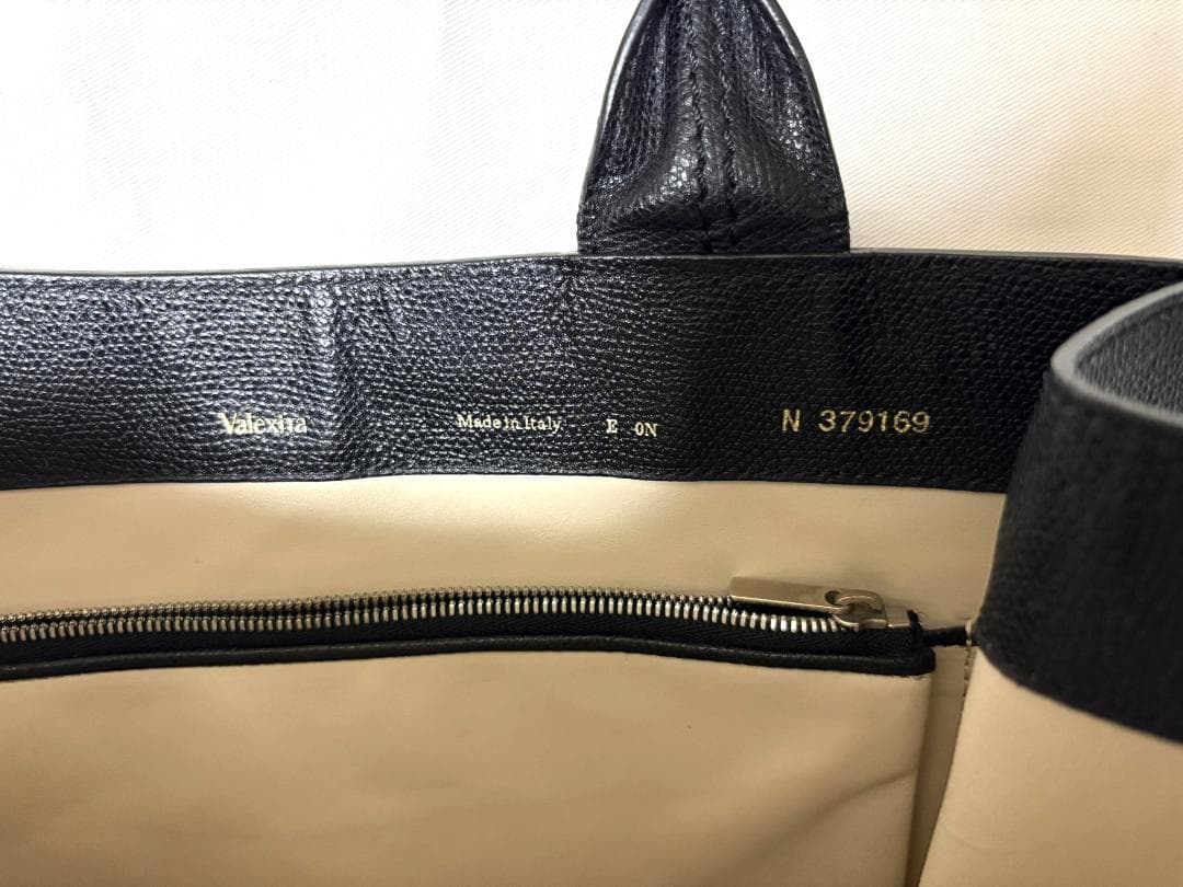美品　Valextra トートバッグ　黒