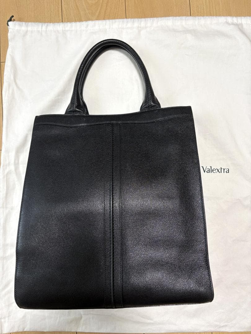 美品　Valextra トートバッグ　黒