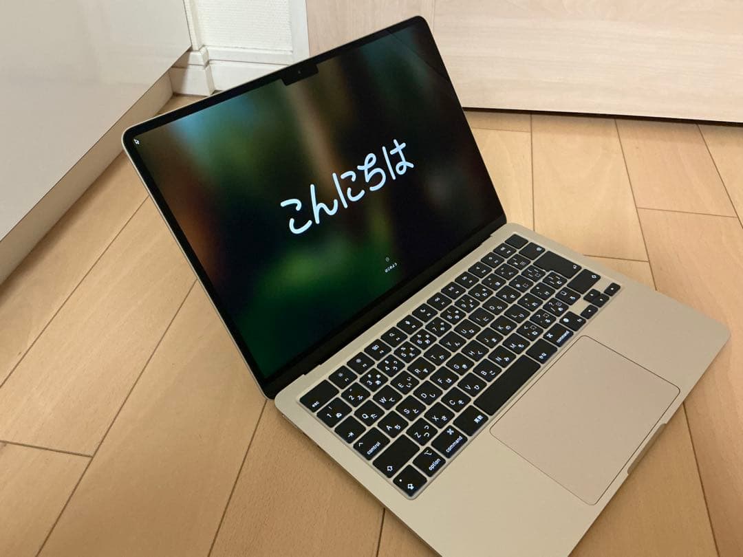 Apple MacBook Air M2 スターライト