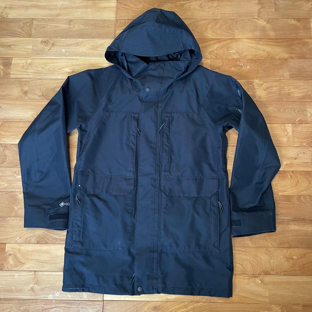 【値下げ中】バートン　ウェア　ゴアテックス　メンズ　上下セット　スノーボード