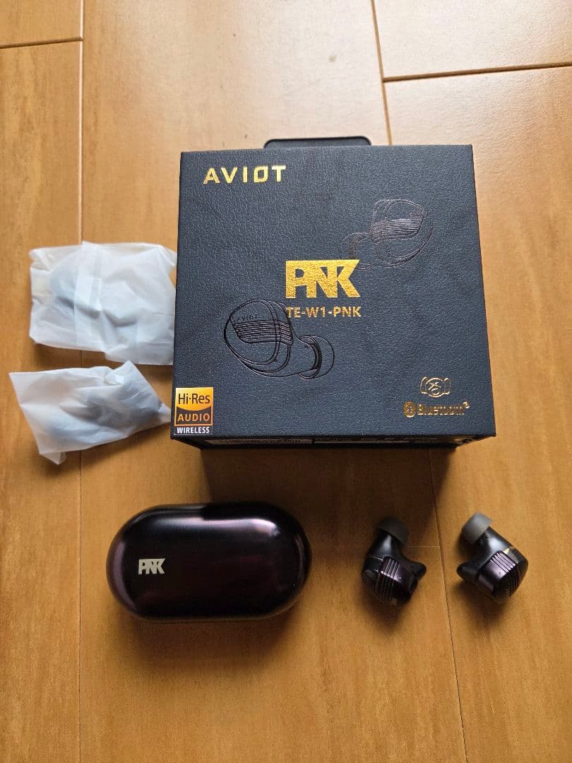 ピヤホン8 AVIOT TE-W1-PNK ワイヤレスイヤホン
