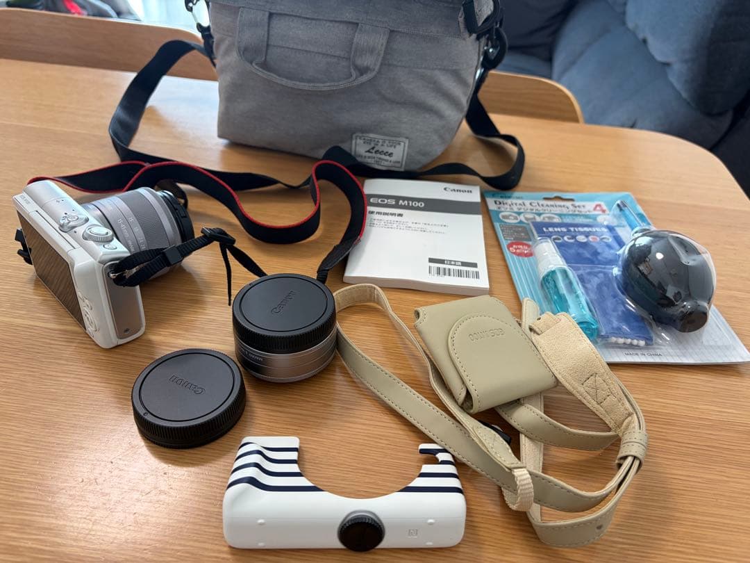 【みみ】CanonEOSM100 ホワイトダブルレンズキット付属品セット