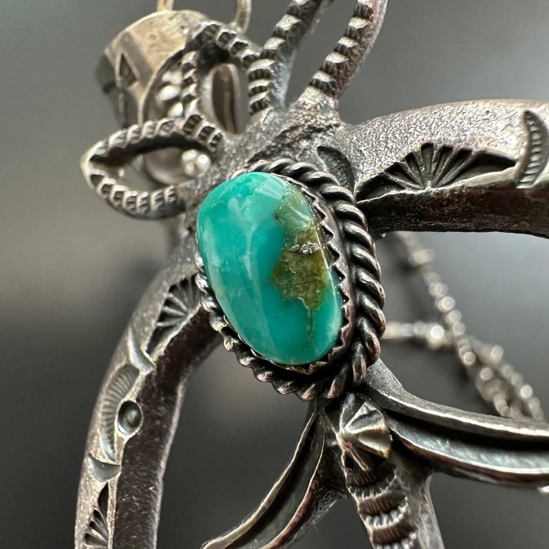 Navajo KEVIN BILLAH ナジャ ターコイズ付きネックレス