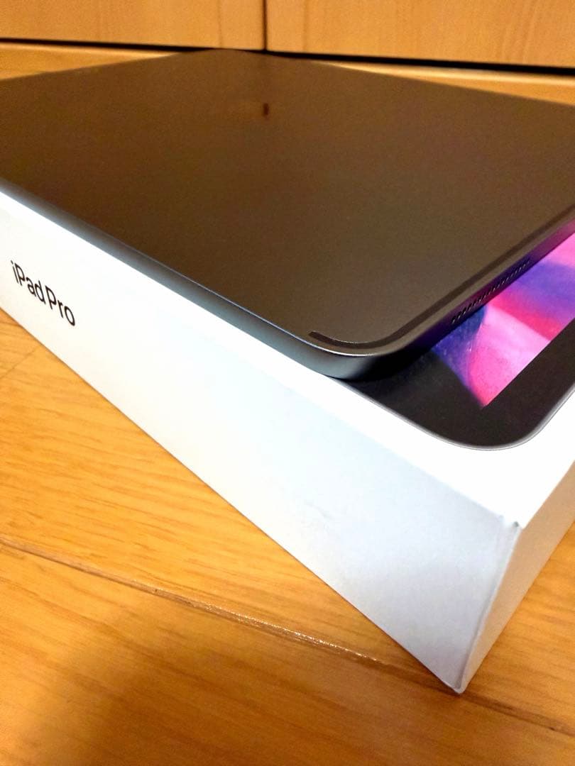 iPad Pro (12.9インチ ) (第4世代)スペースグレー 箱付き