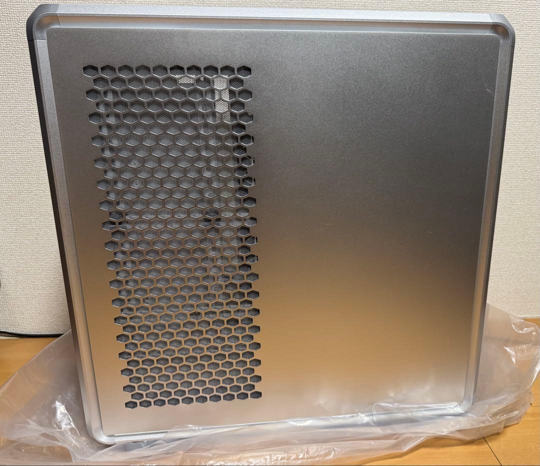 Master Frame 600 シルバー PCケース