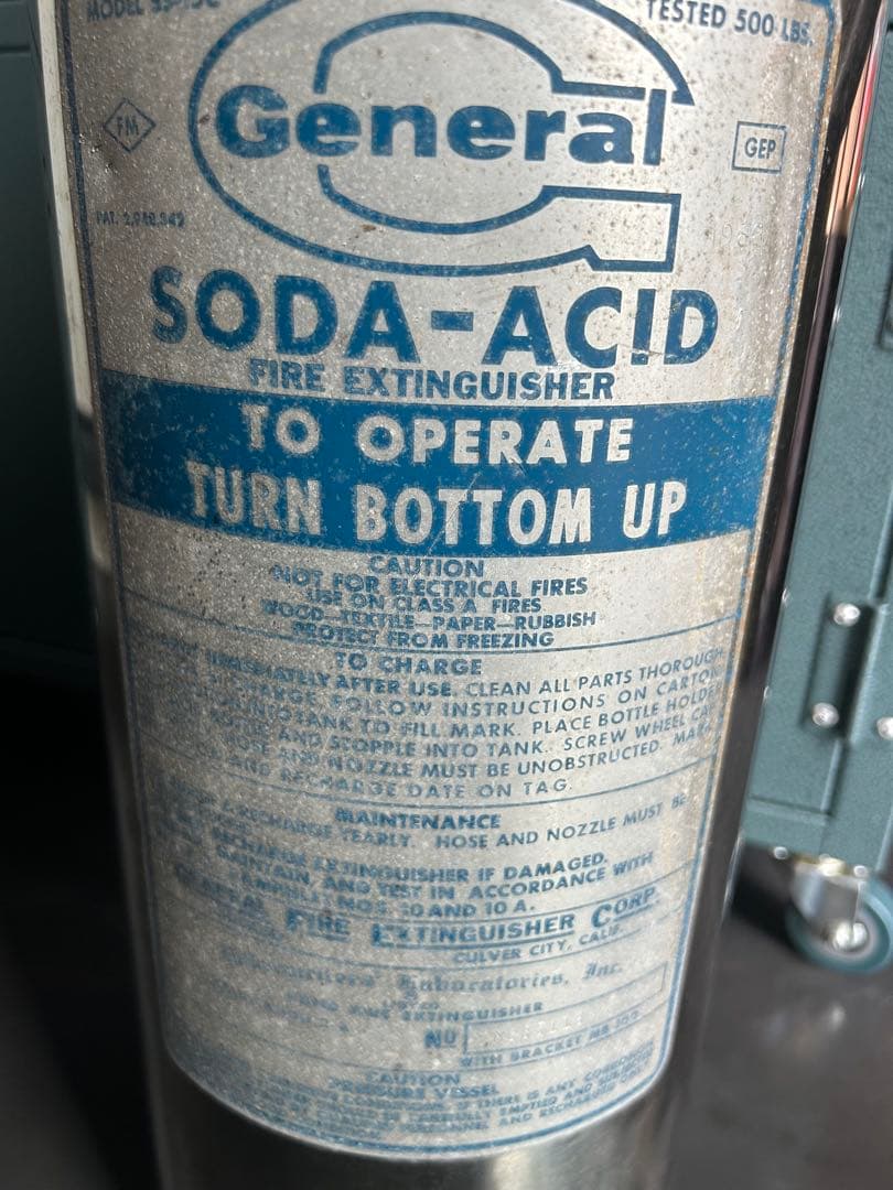 アメリカ　ヴィンテージ　消火器
