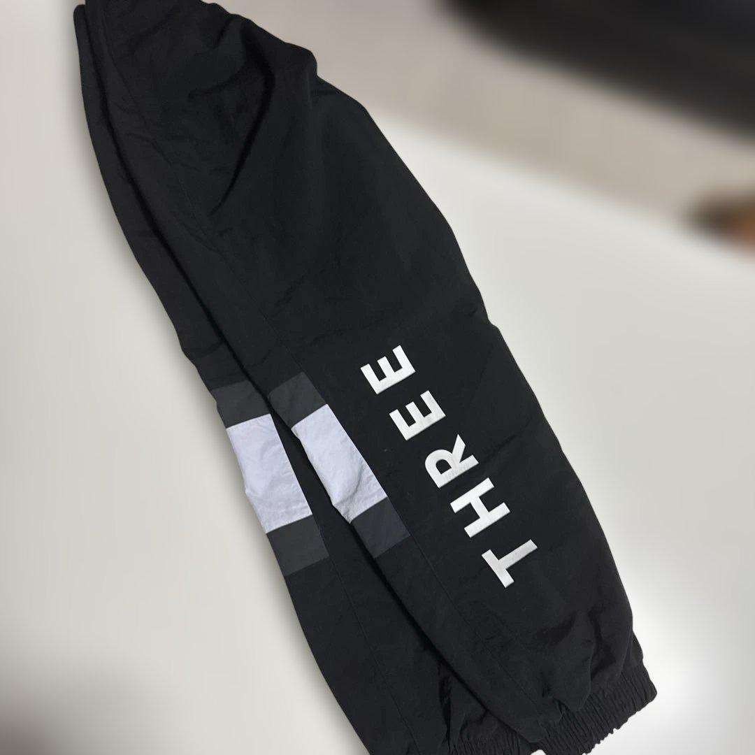 新作アディダスadidasTHREE ストライプジャージ上下セット定価18040