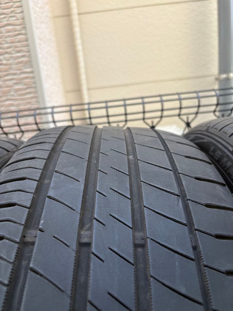 ユタカページレオニス グレイラβ20インチ8.5j p114.3 in35