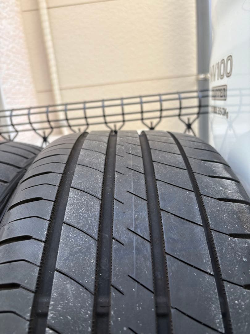 ユタカページレオニス グレイラβ20インチ8.5j p114.3 in35