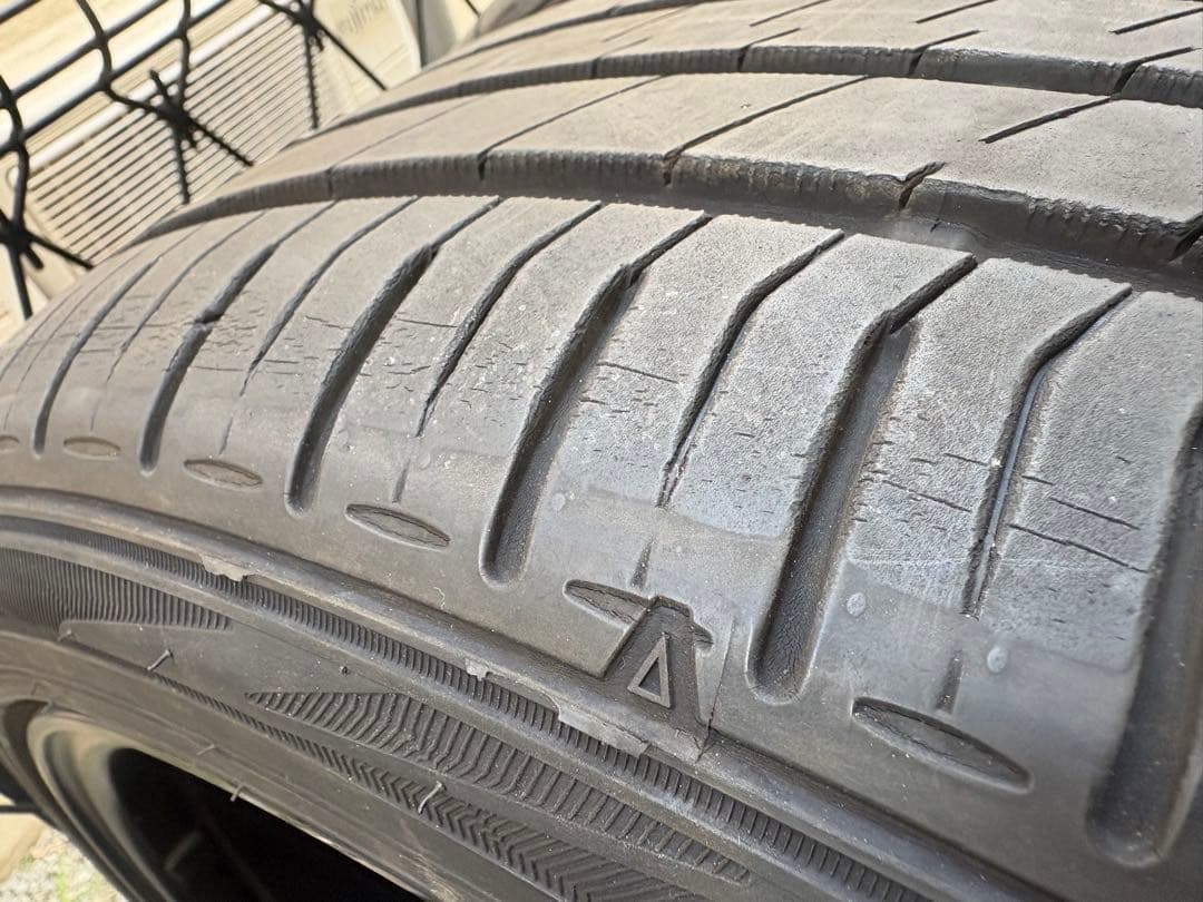 ユタカページレオニス グレイラβ20インチ8.5j p114.3 in35