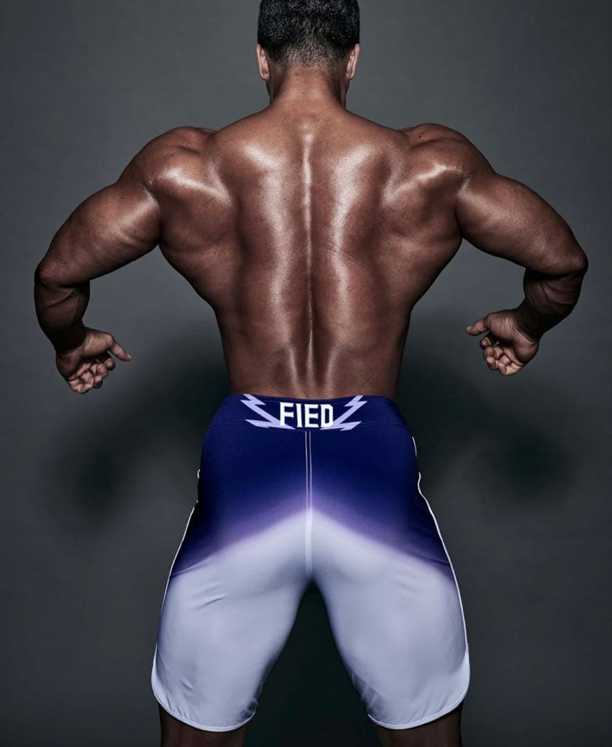 【〜8/18売ります買います。】ファイド　サーフパンツ　32