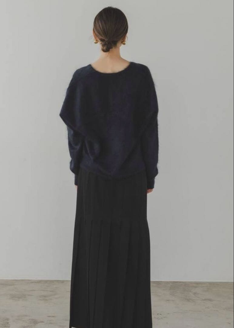 新品 ELENI/エルニ ファーカシミヤVネックニット noble