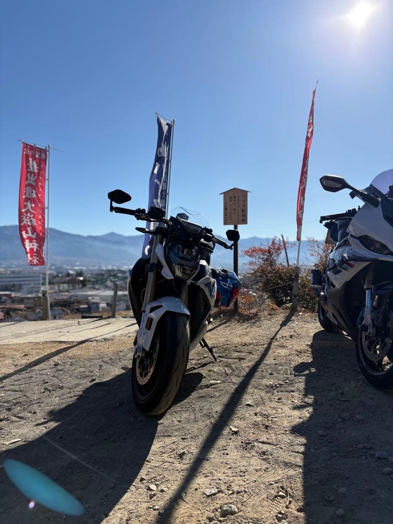 ギルズツーリング バーエンドミラー 「STRATOS」 M0302BD