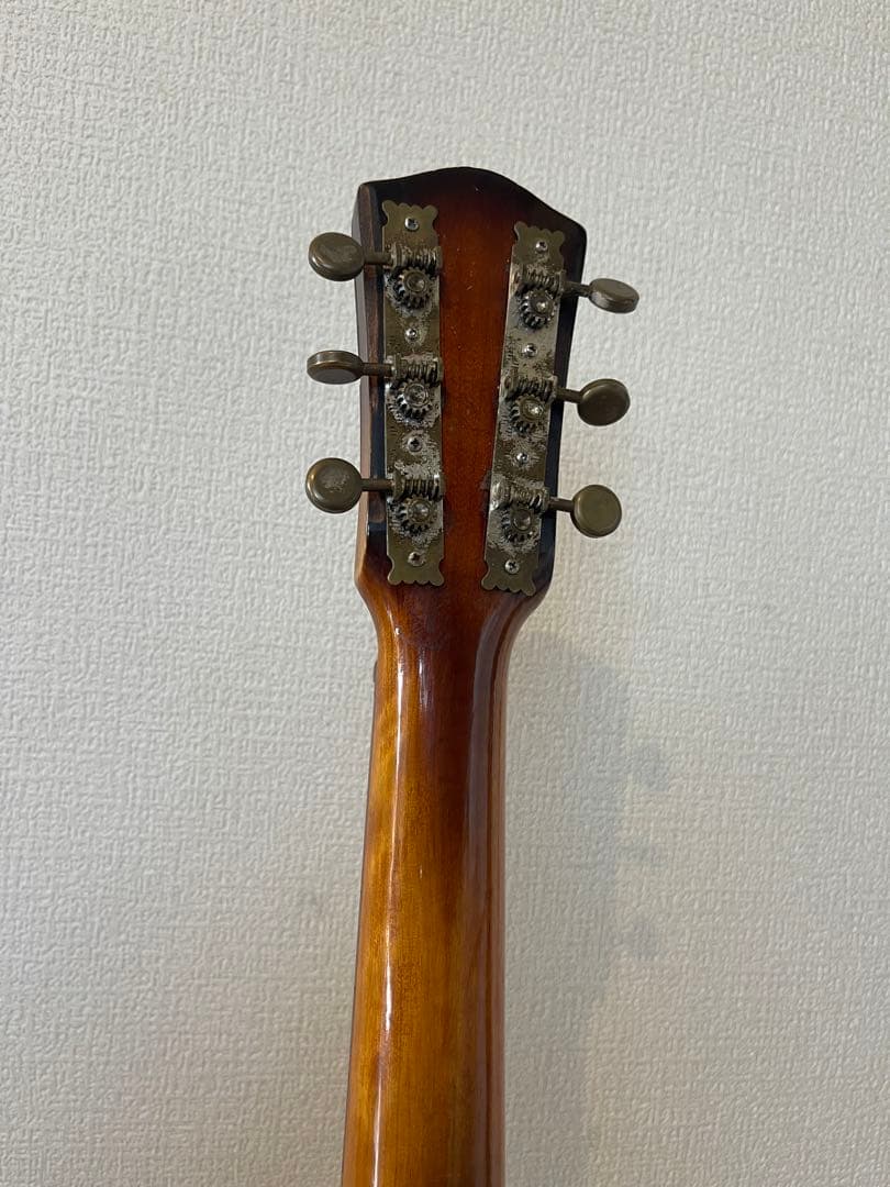 傍に置きたいミニギター melody maker? mustang?サンバースト