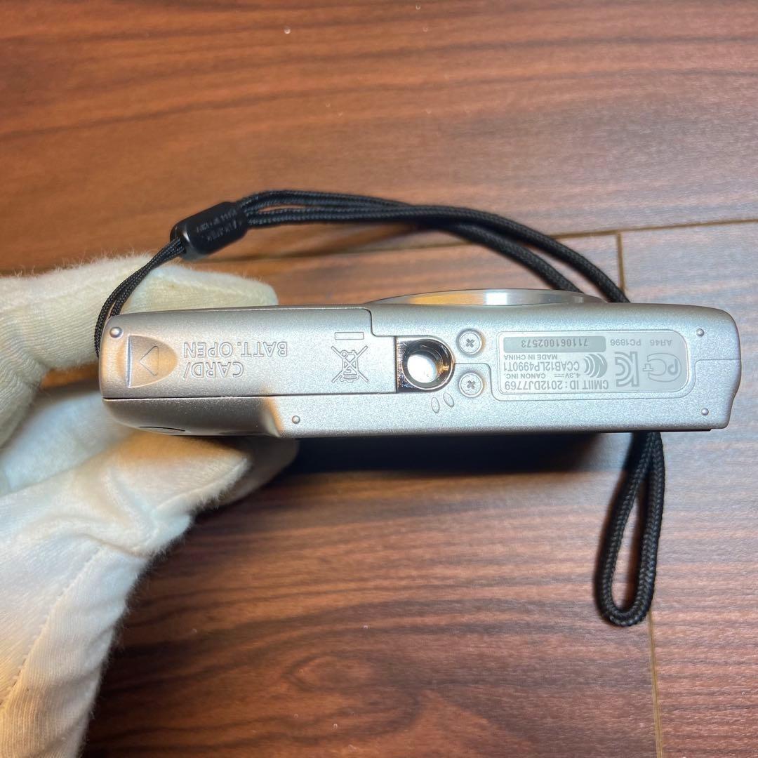 Canon IXY 100F デジカメ ほぼ新品 4620