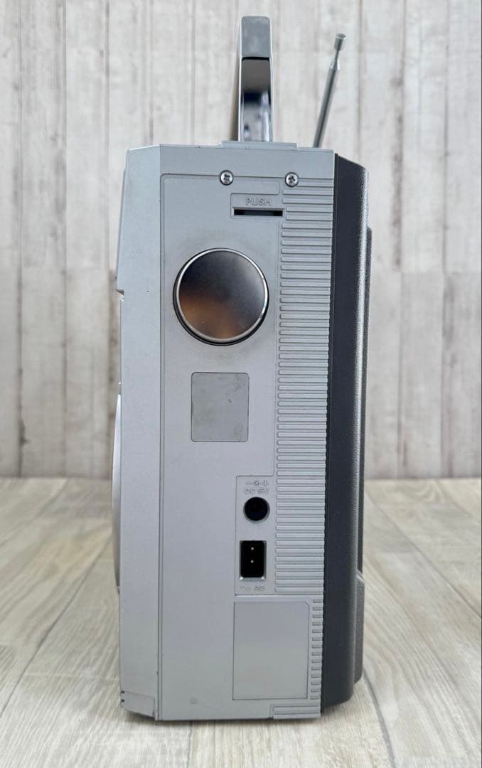 希少VICTOR ビクター　ラジカセ　RCーM70 昭和レトロラジオ